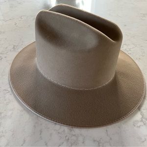 Stetson open road - 6x size 6 7/8 inch - fawn - like new